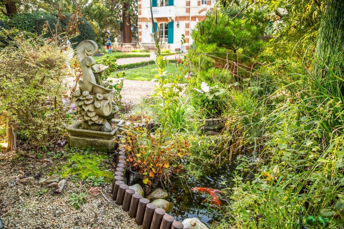 Bed and Breakfast L'Oustal Bourges Zewnętrze zdjęcie